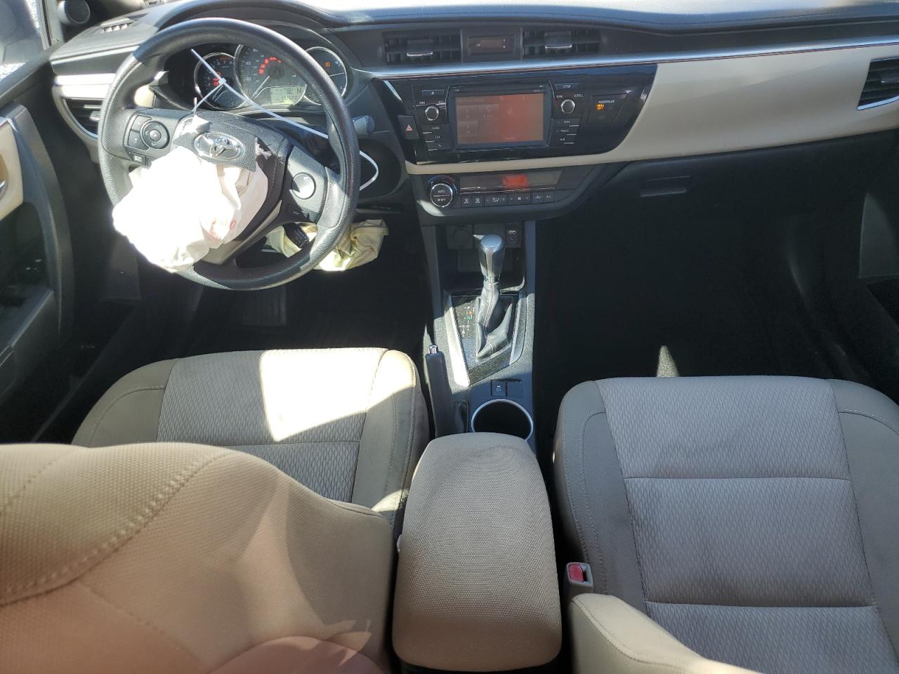 2015 Toyota Corolla - Image 8