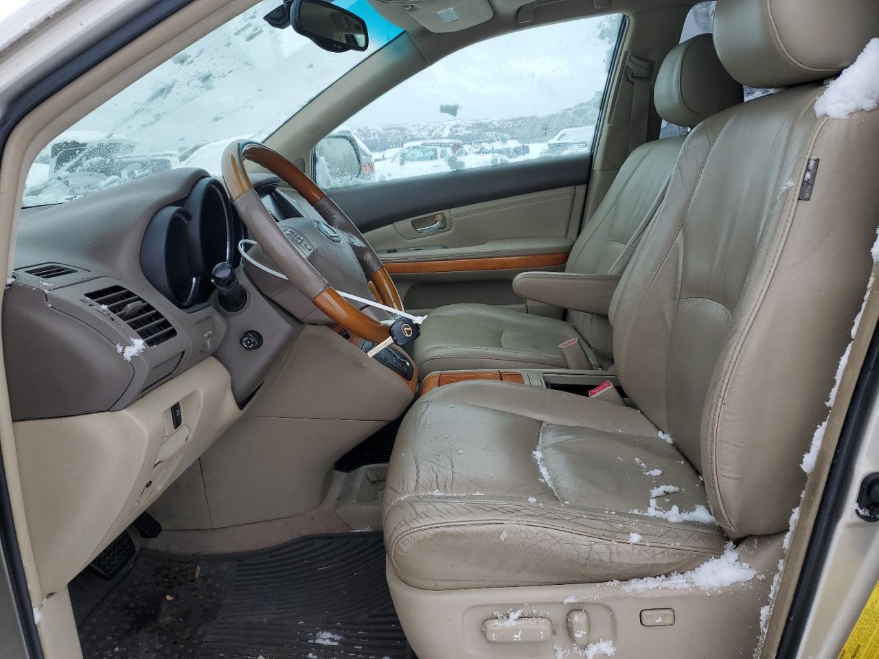 2005 Lexus RX - Image 7
