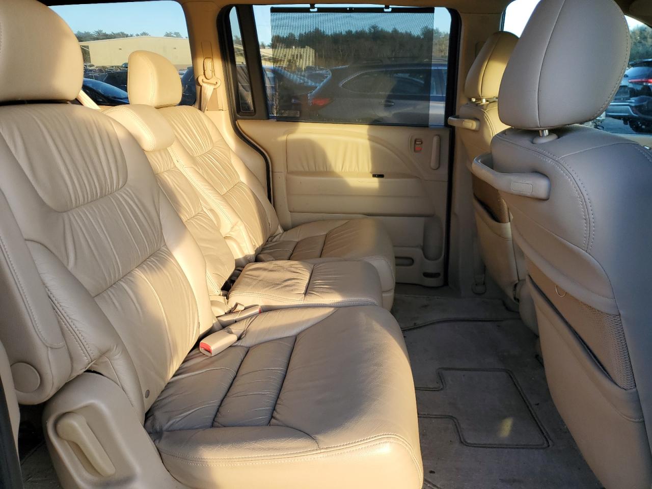 2007 Honda Odyssey - Image 11