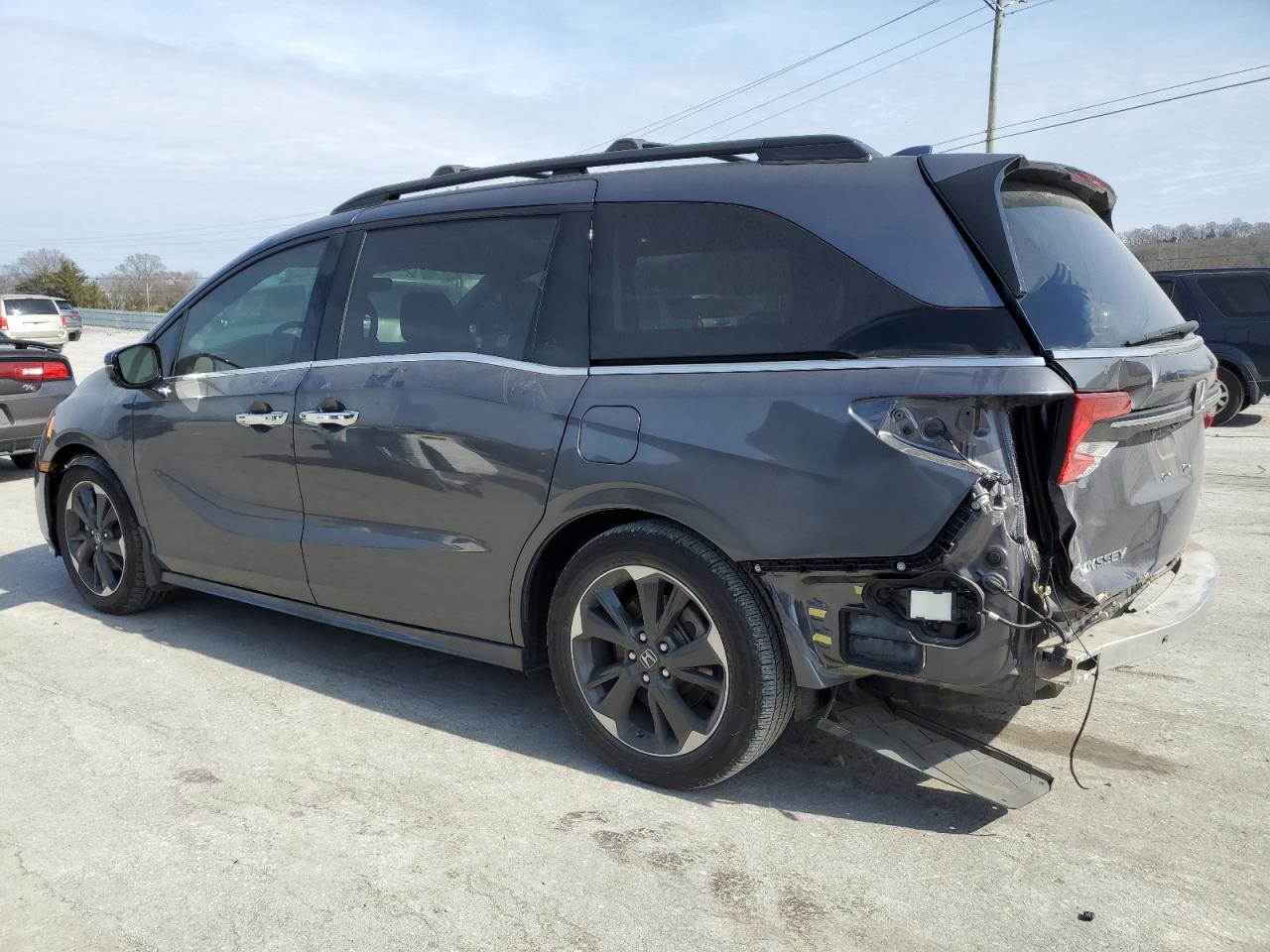 2022 Honda Odyssey - Image 2