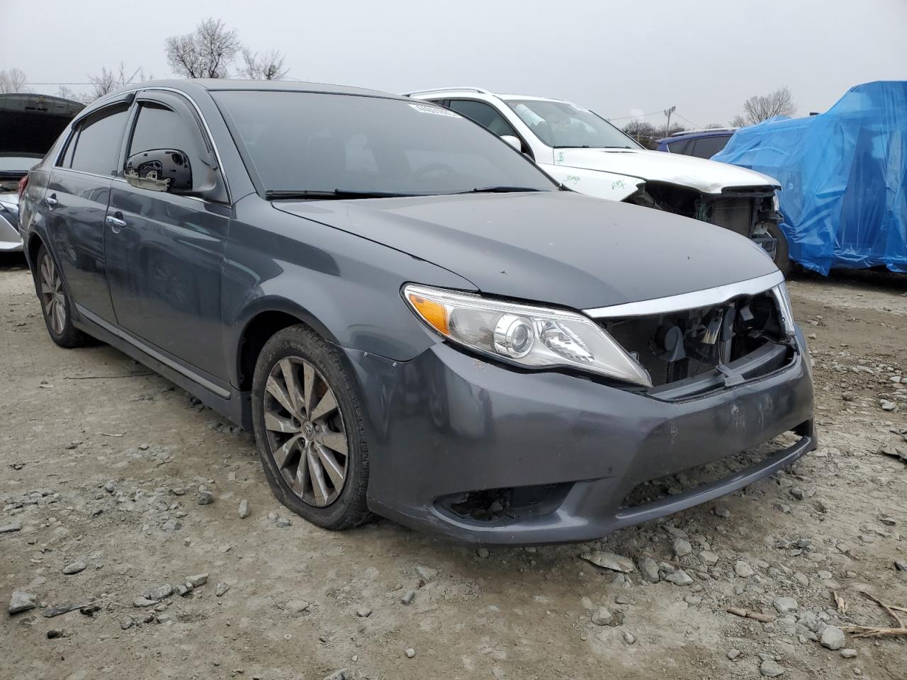 2011 Toyota Avalon - Image 4
