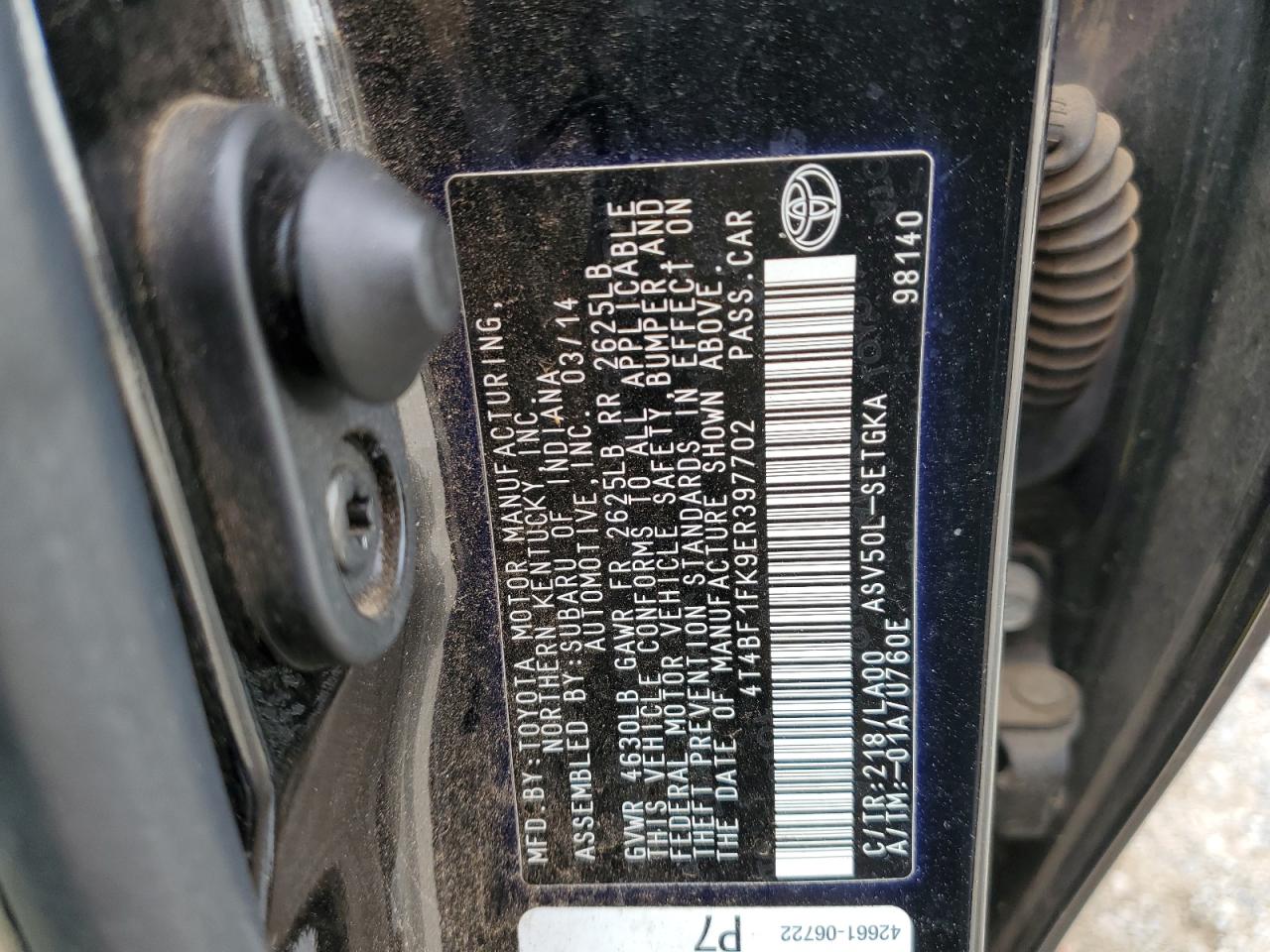 2014 Toyota Camry - Image 13