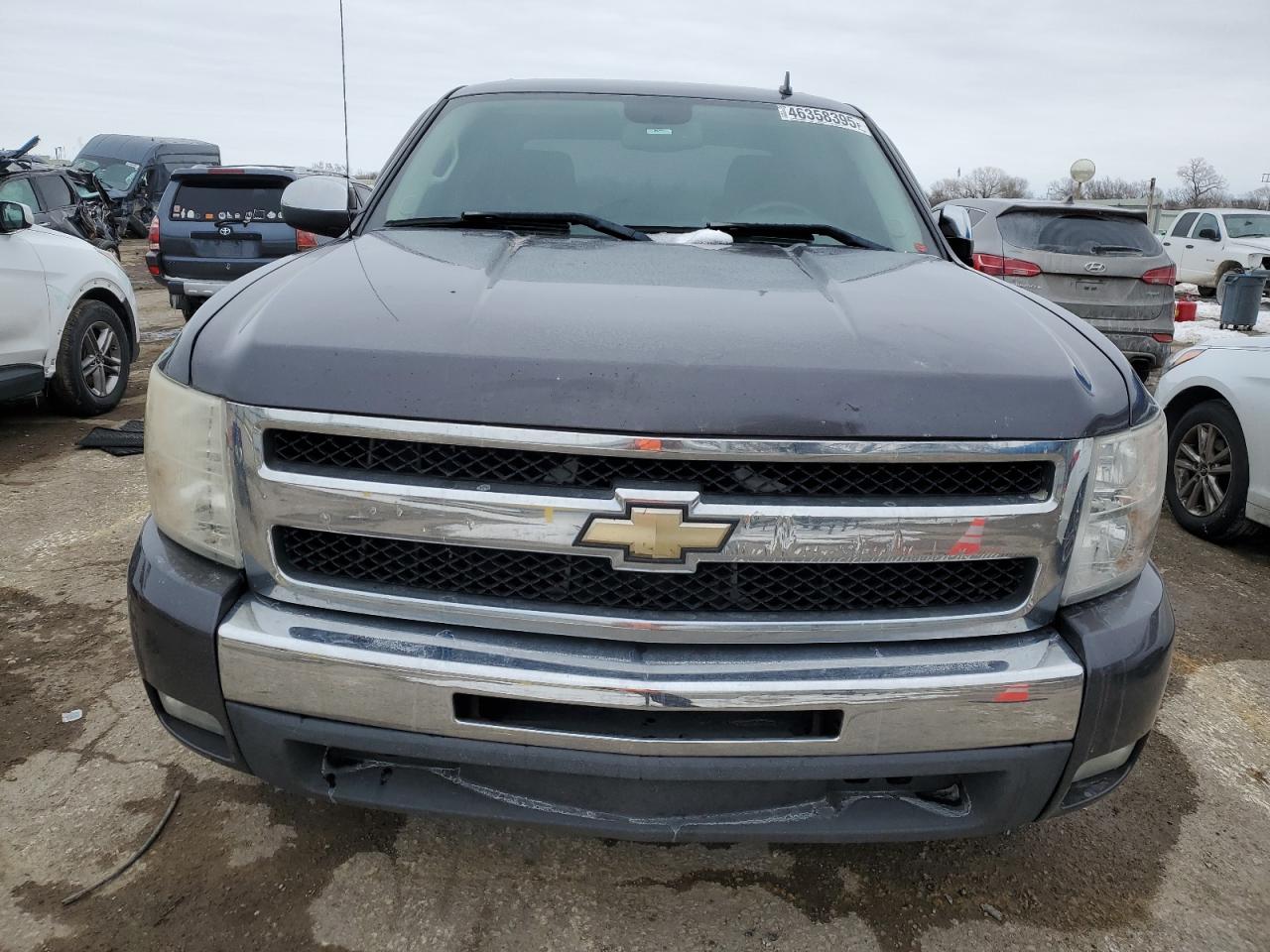 2010 Chevrolet Silverado - Image 5