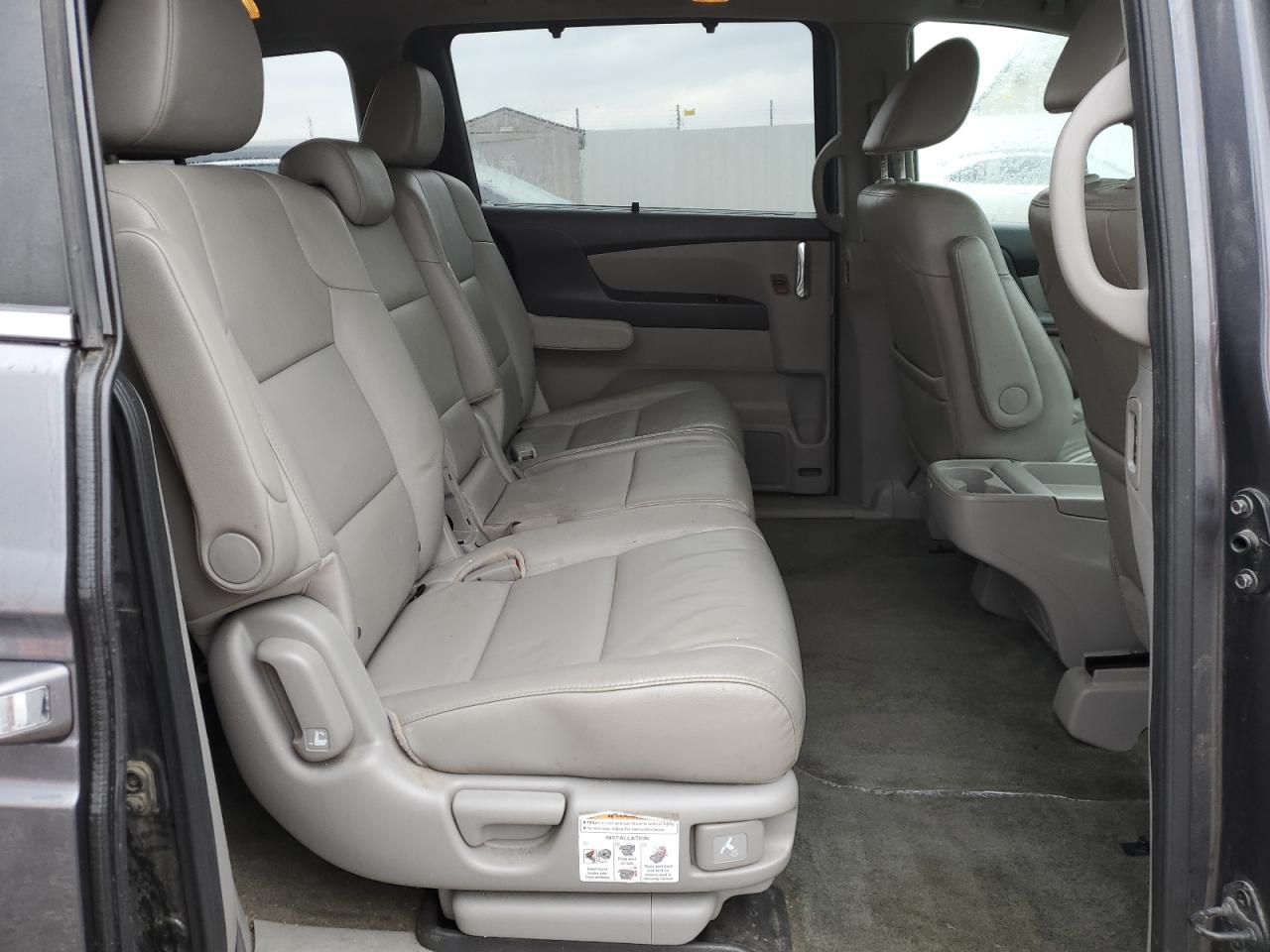 2016 Honda Odyssey - Image 11