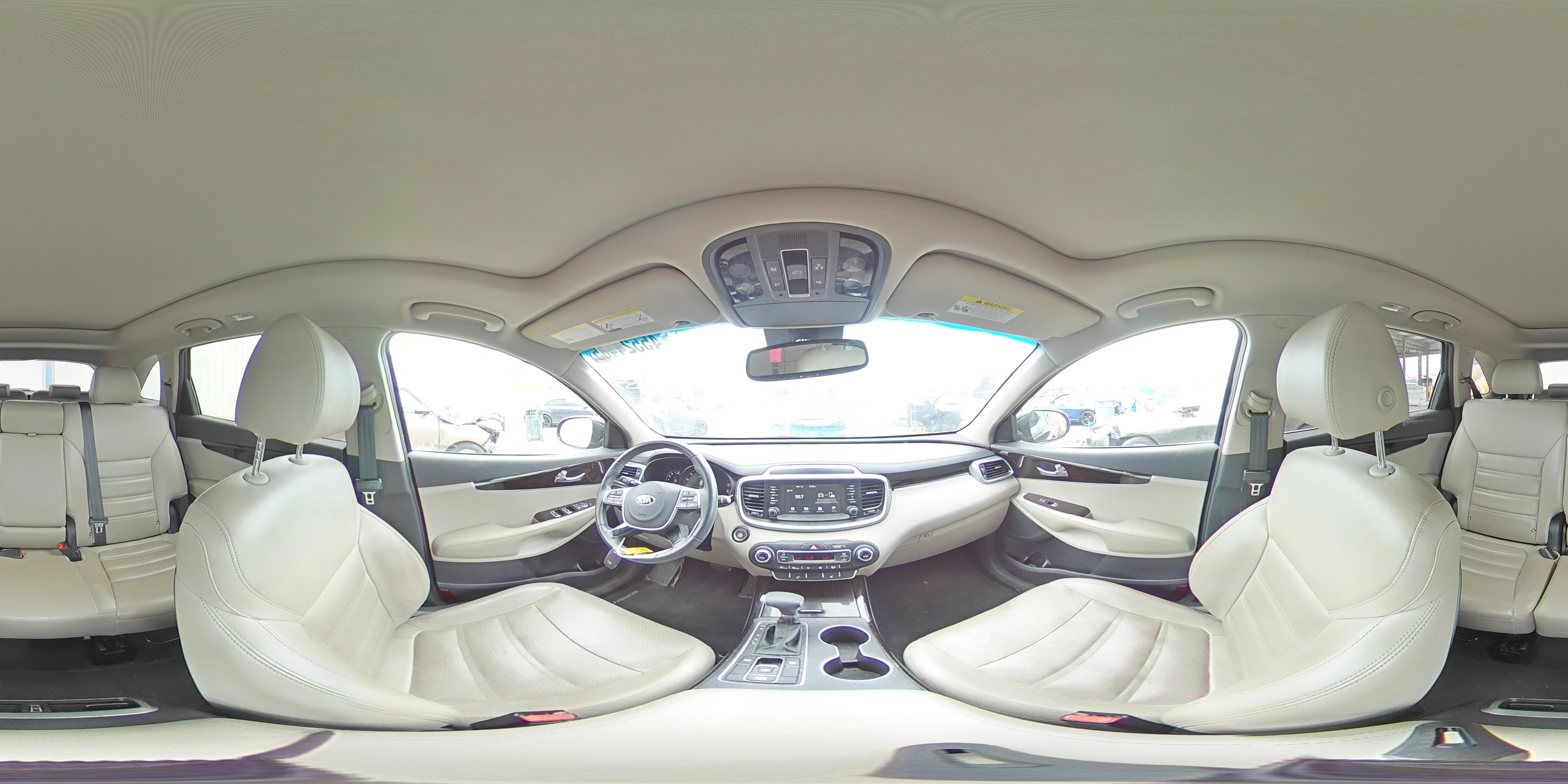2020 Kia Sorento - Image 16