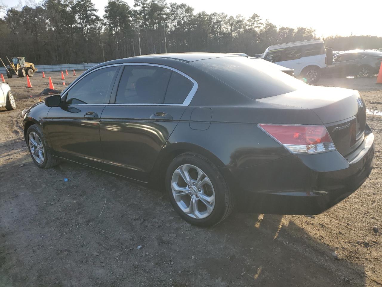 2010 Honda Accord - Image 2