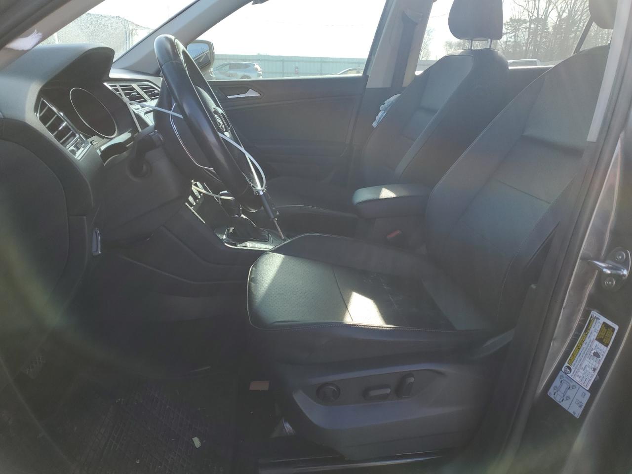 2019 Volkswagen Tiguan - Image 7