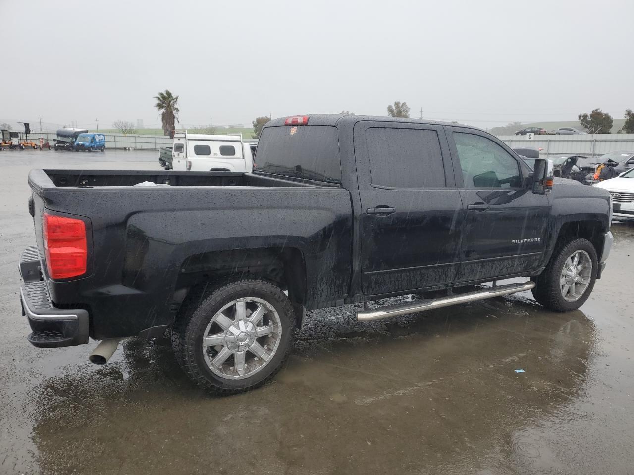 2017 Chevrolet Silverado - Image 3