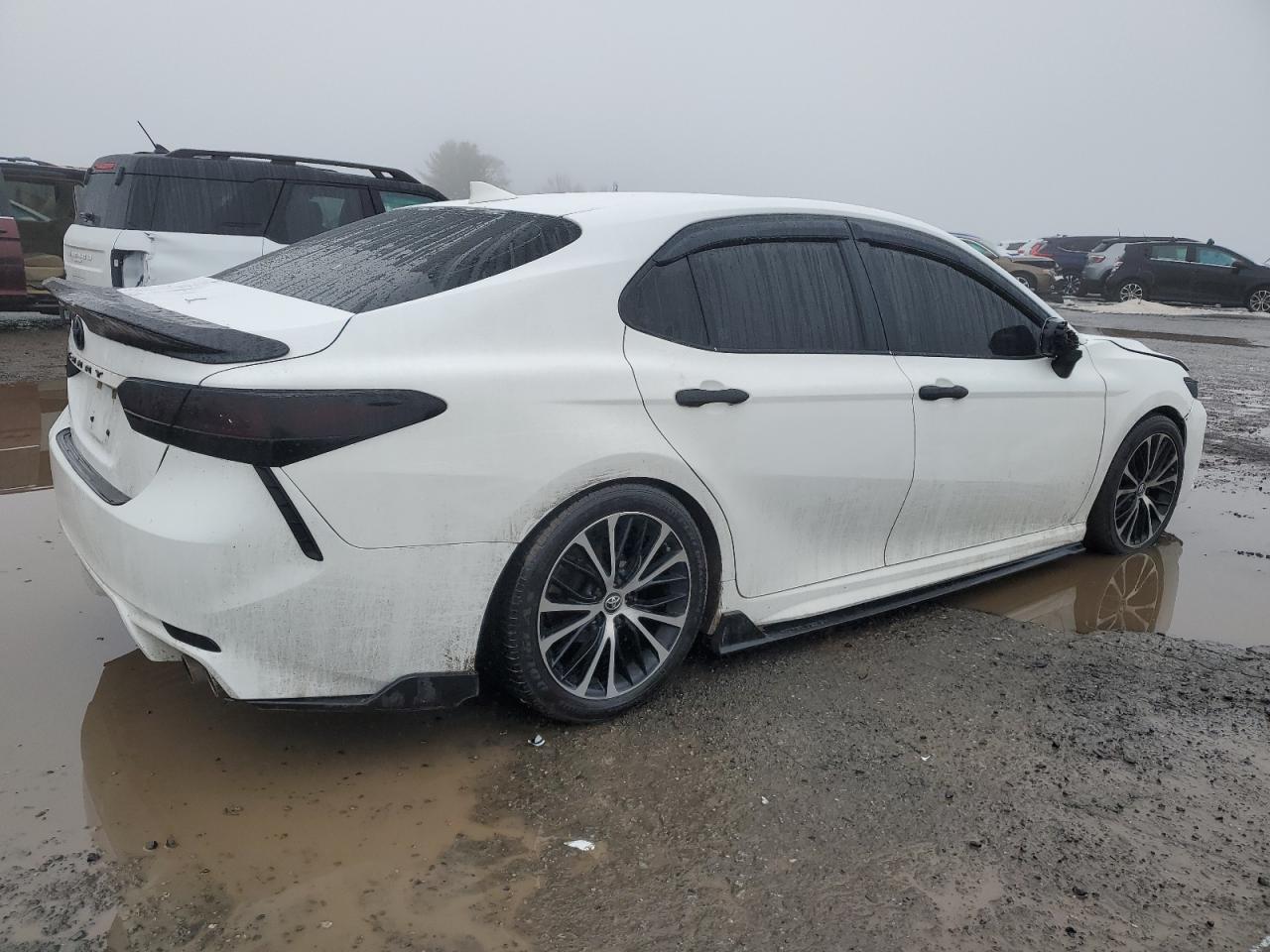 2019 Toyota Camry - Image 3