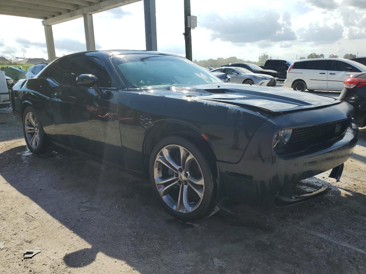 2013 Dodge Challenger - Image 4