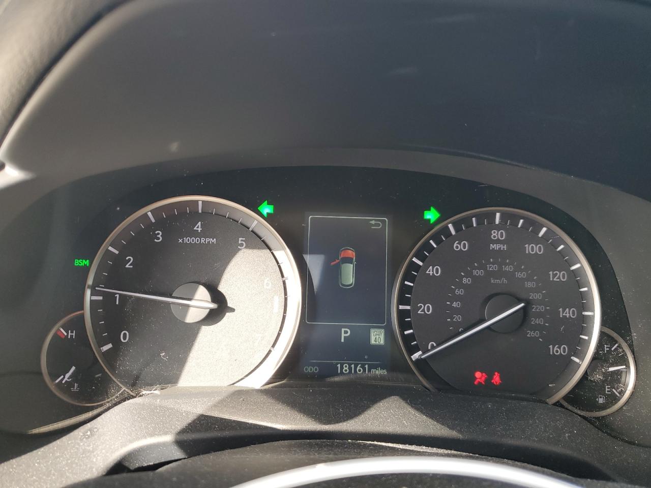 2022 Lexus RX - Image 9