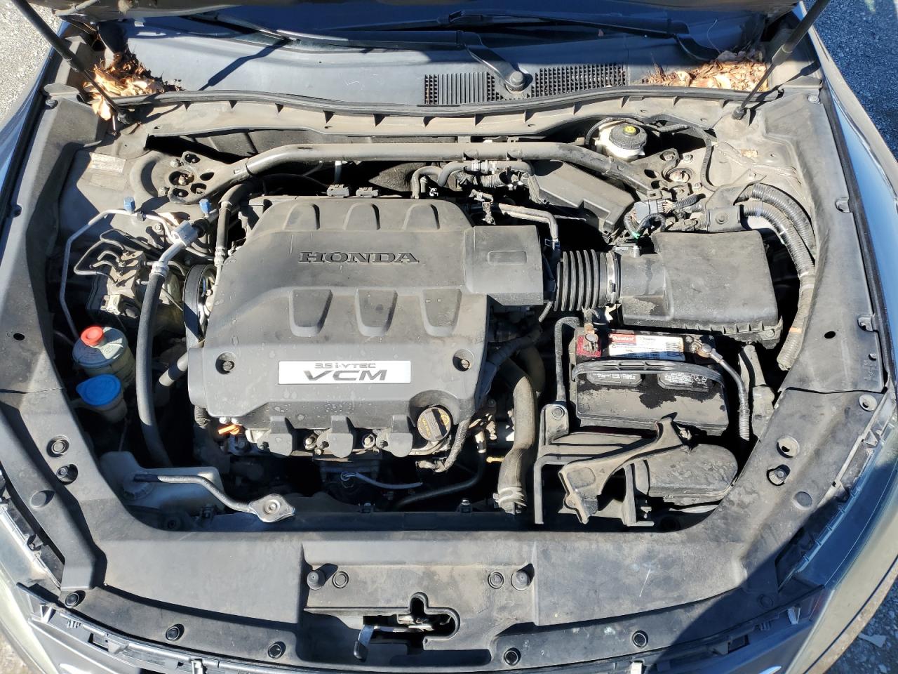 2010 Honda Accord - Image 11