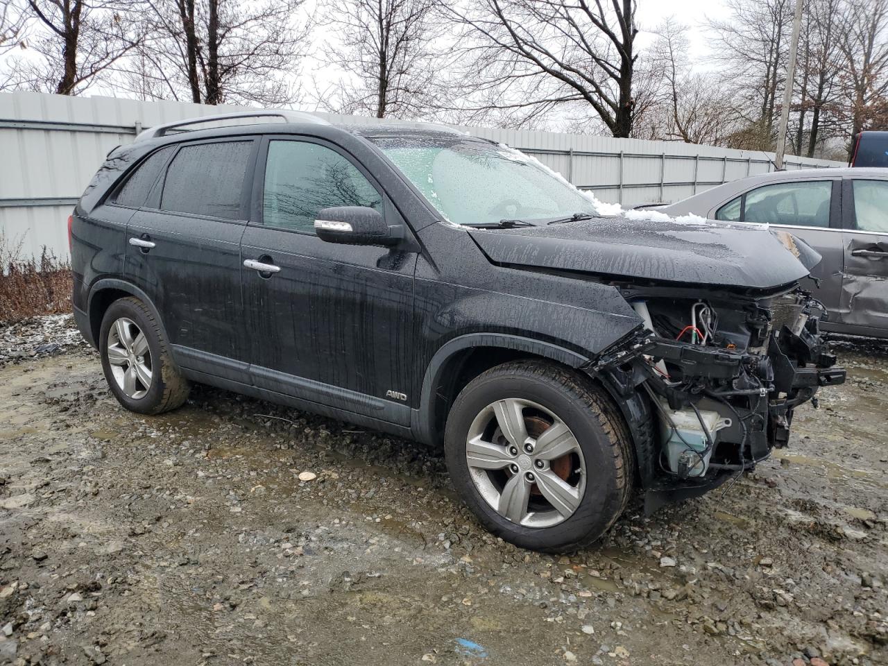2013 Kia Sorento - Image 4