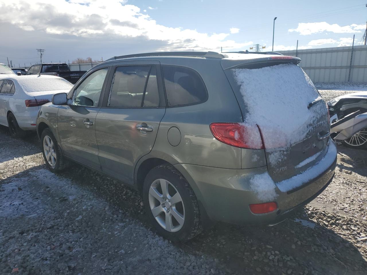 2008 Hyundai Santa Fe - Image 2