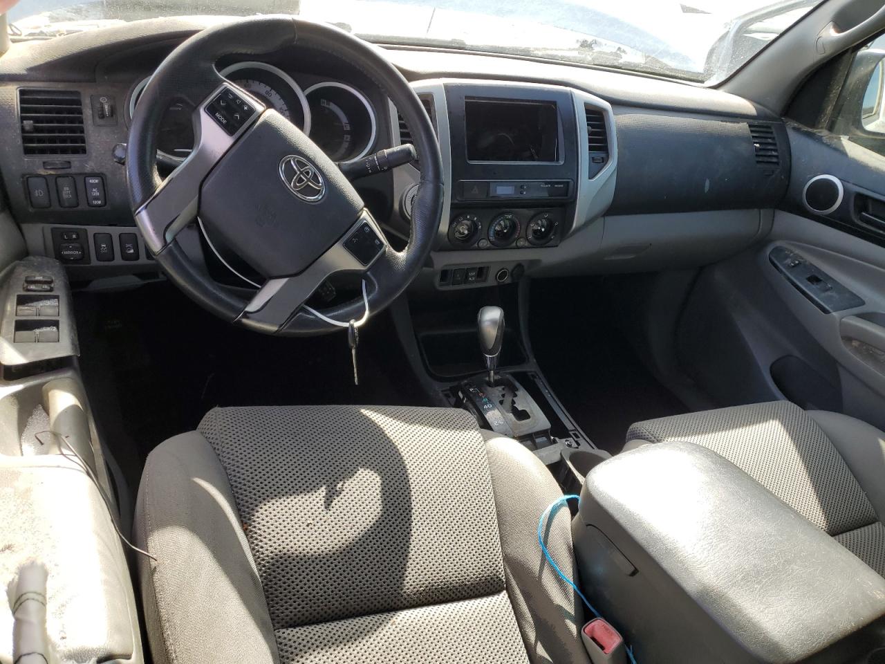 2012 Toyota Tacoma - Image 8