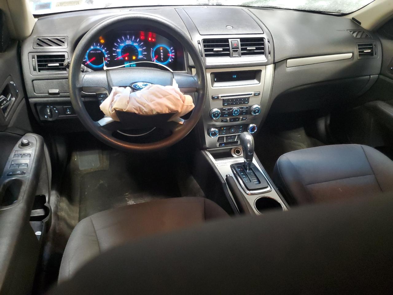2012 Ford Fusion - Image 8