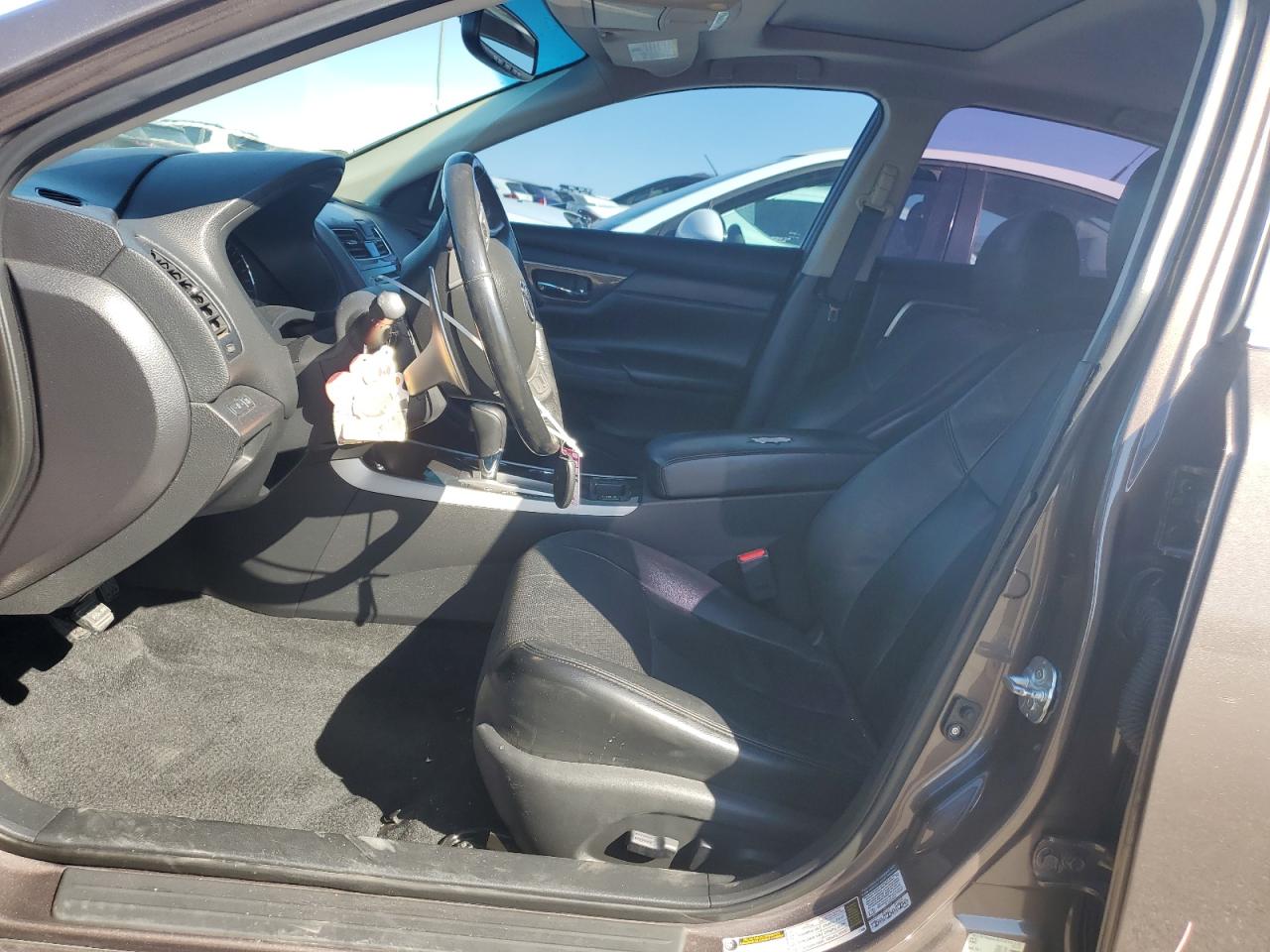 2015 Nissan Altima - Image 7