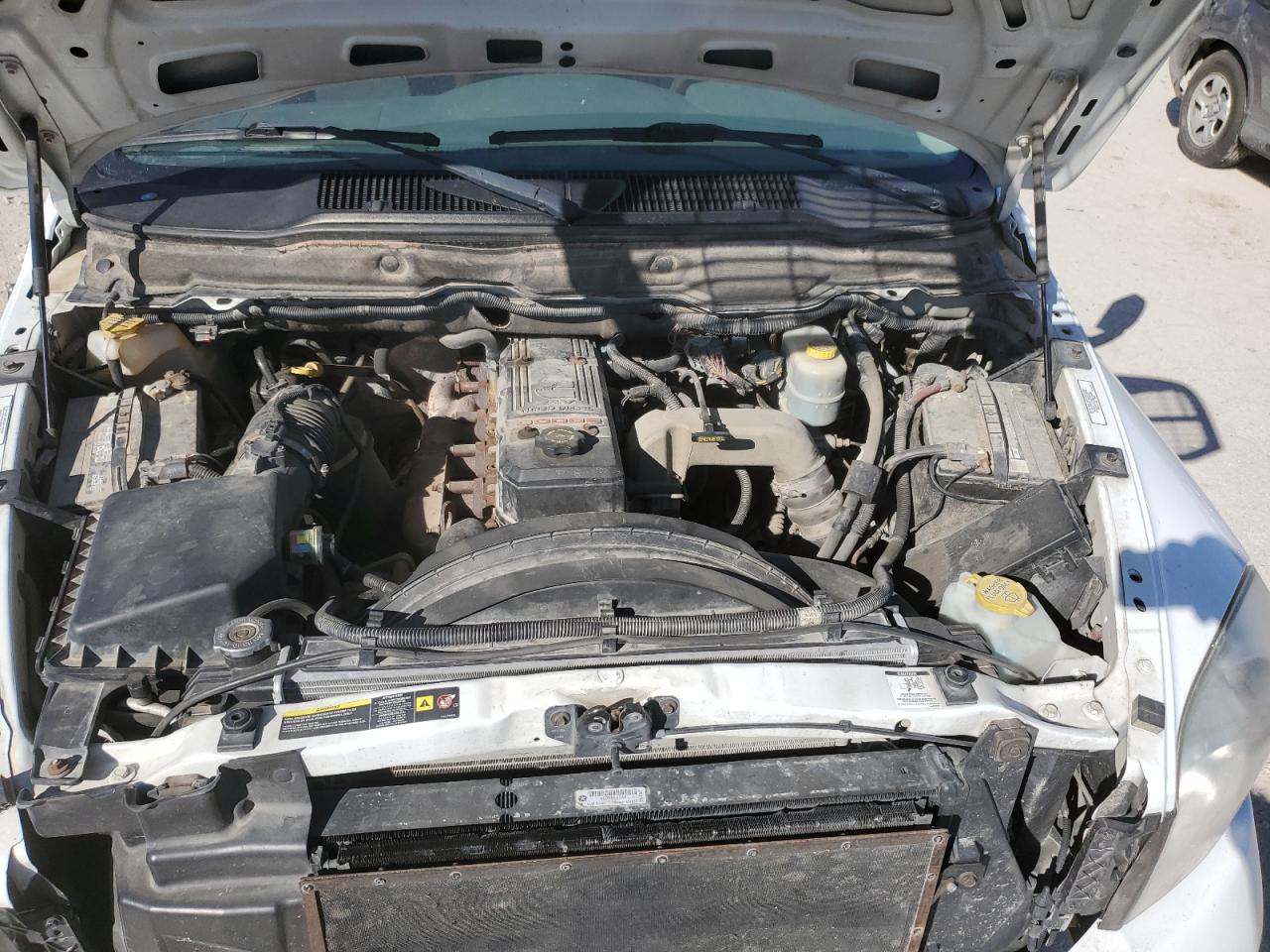 2006 Dodge RAM - Image 11