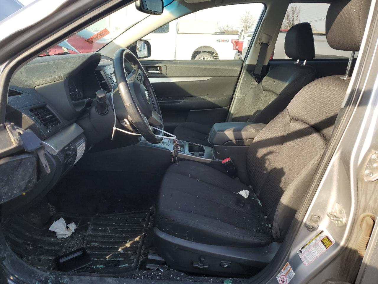 2011 Subaru Outback - Image 7