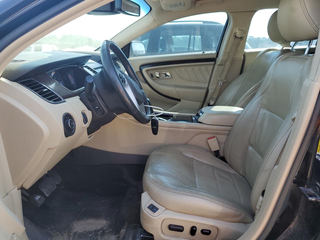 1FAHP2F83JG119313 FORD TAURUS 2018