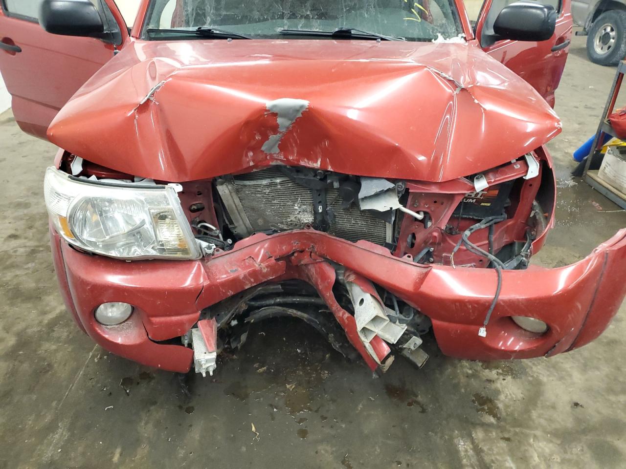 2010 Toyota Tacoma - Image 11