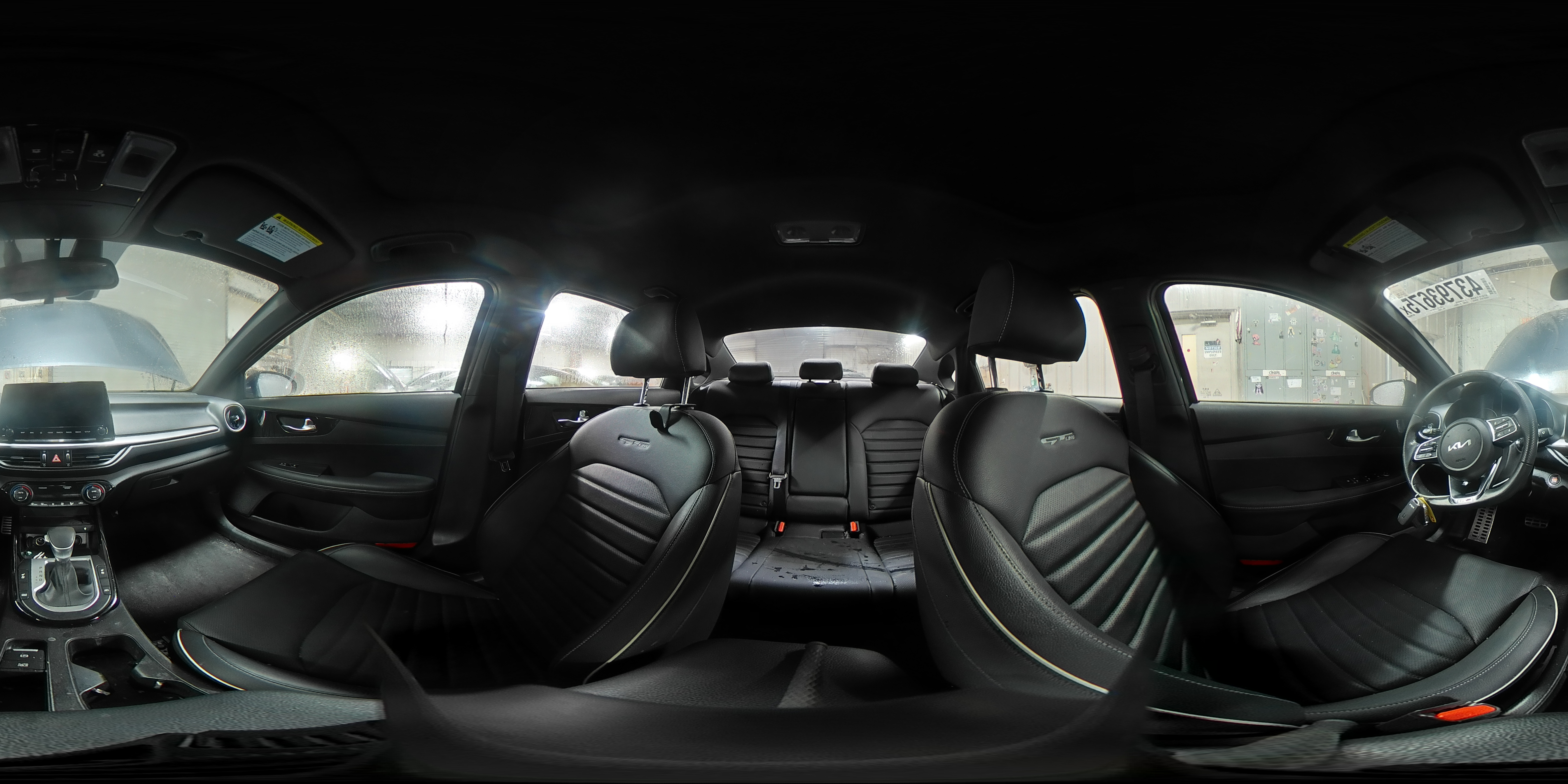 2023 Kia Forte - Image 15