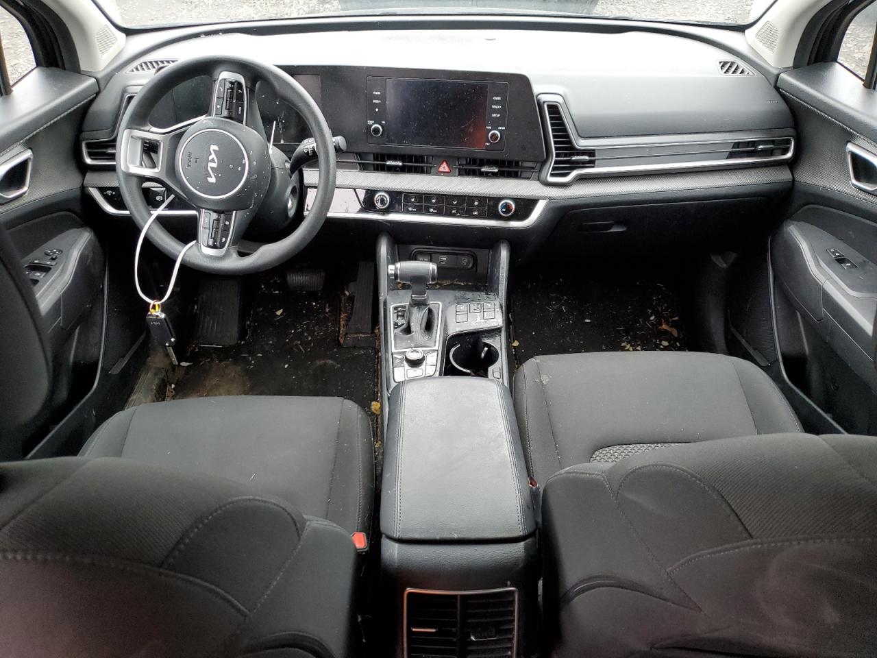 2024 Kia Sportage - Image 8