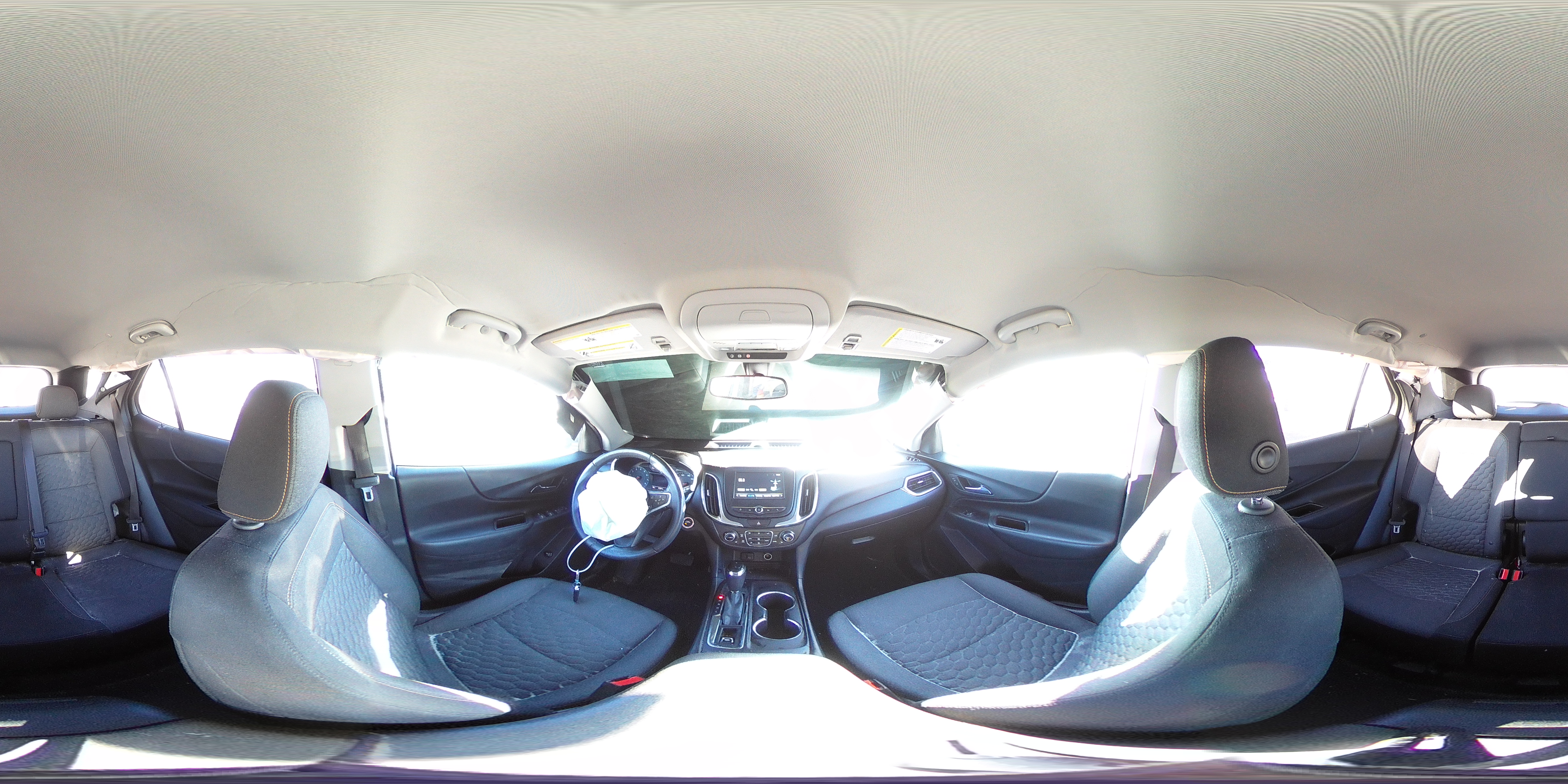 2018 Chevrolet Equinox - Image 13