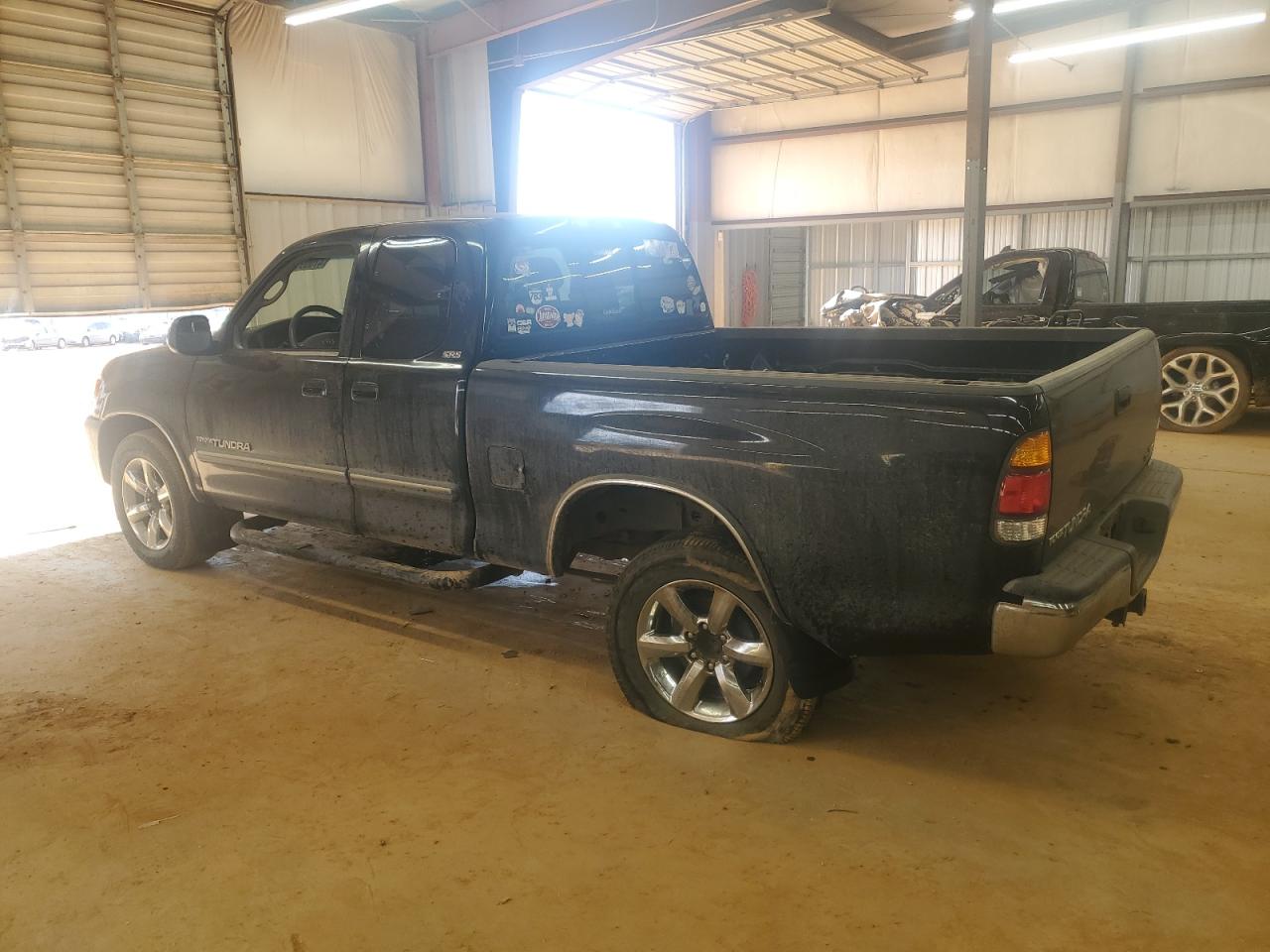 2003 Toyota Tundra - Image 2