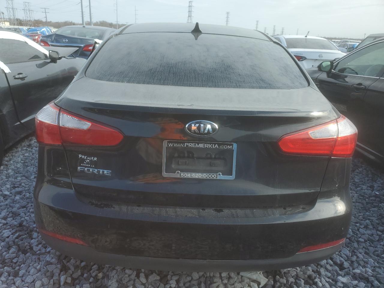 2016 Kia Forte - Image 6