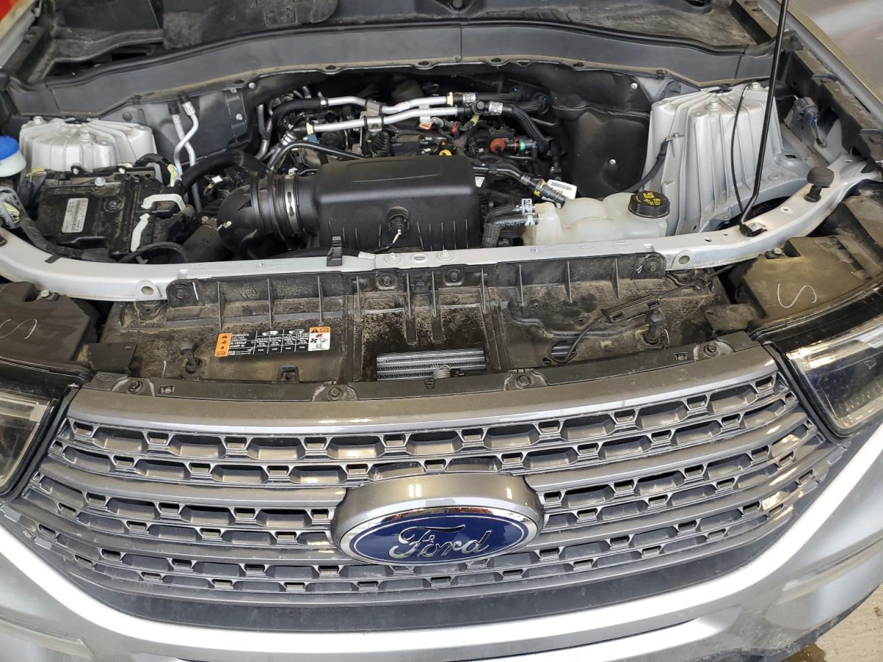 2021 Ford Explorer - Image 12