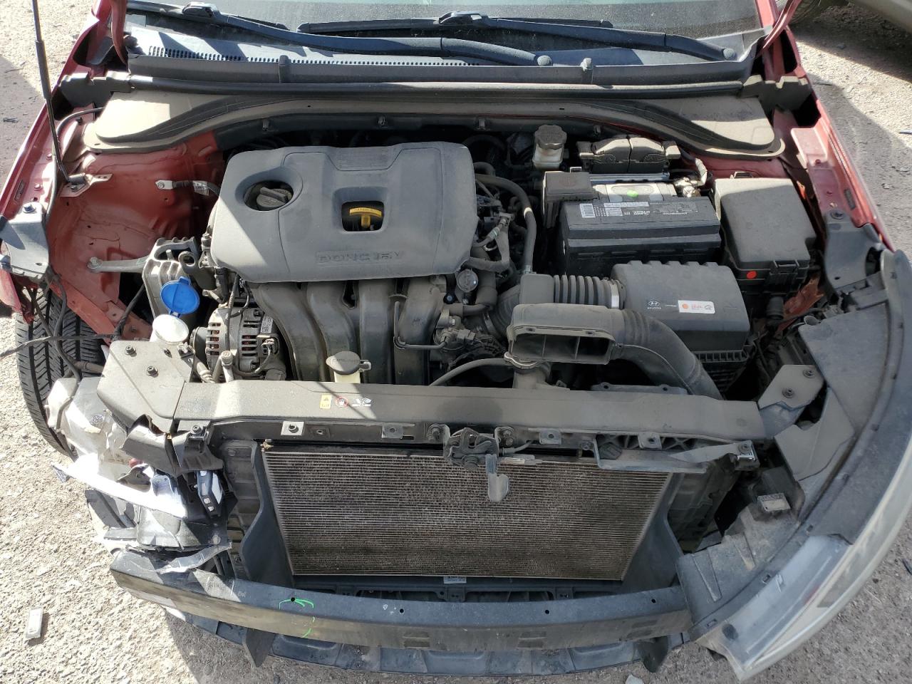 2019 Hyundai Elantra - Image 11