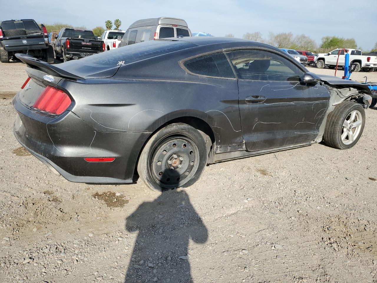 2015 Ford Mustang - Image 3