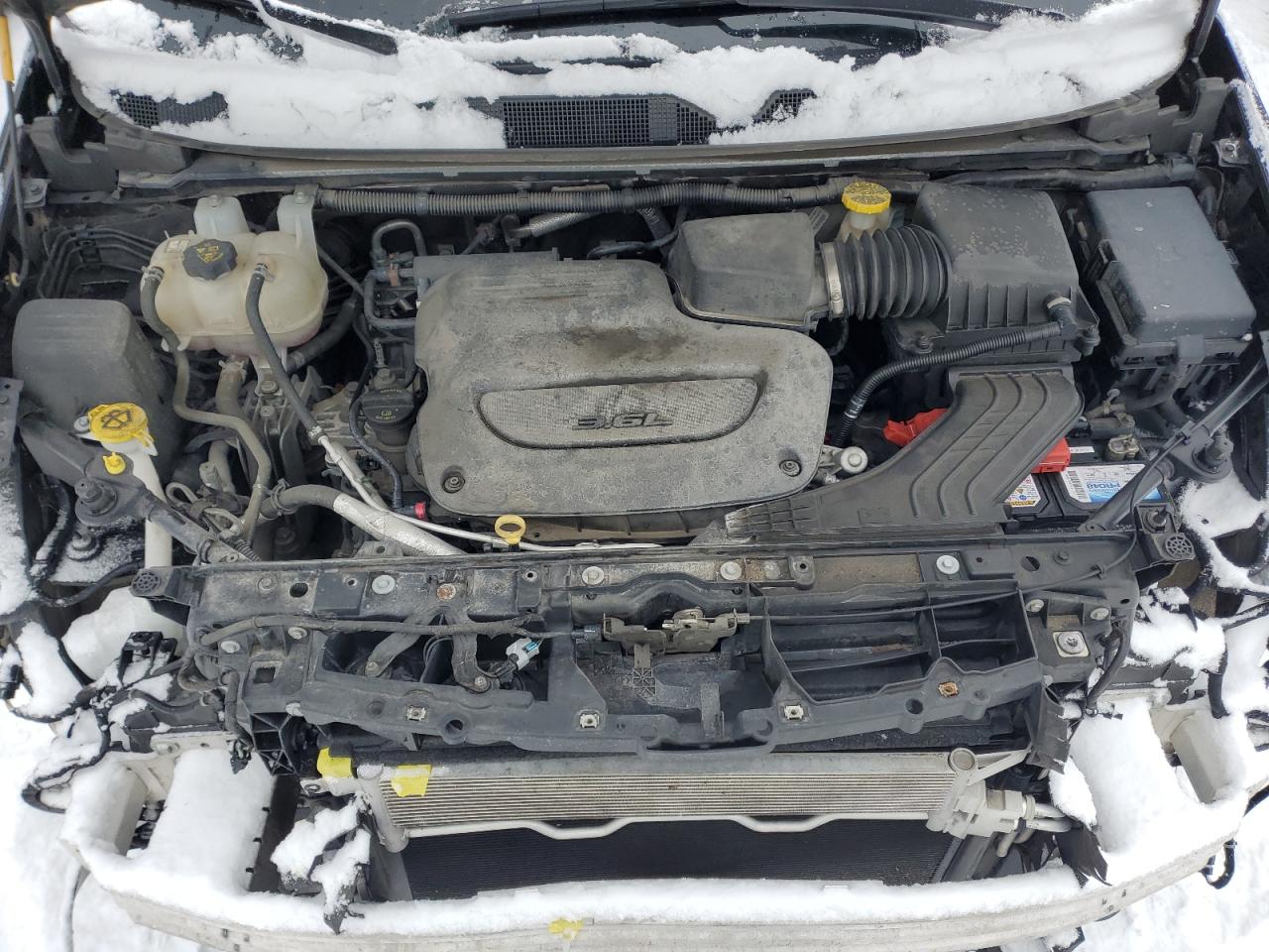 2019 Chrysler Pacifica - Image 12