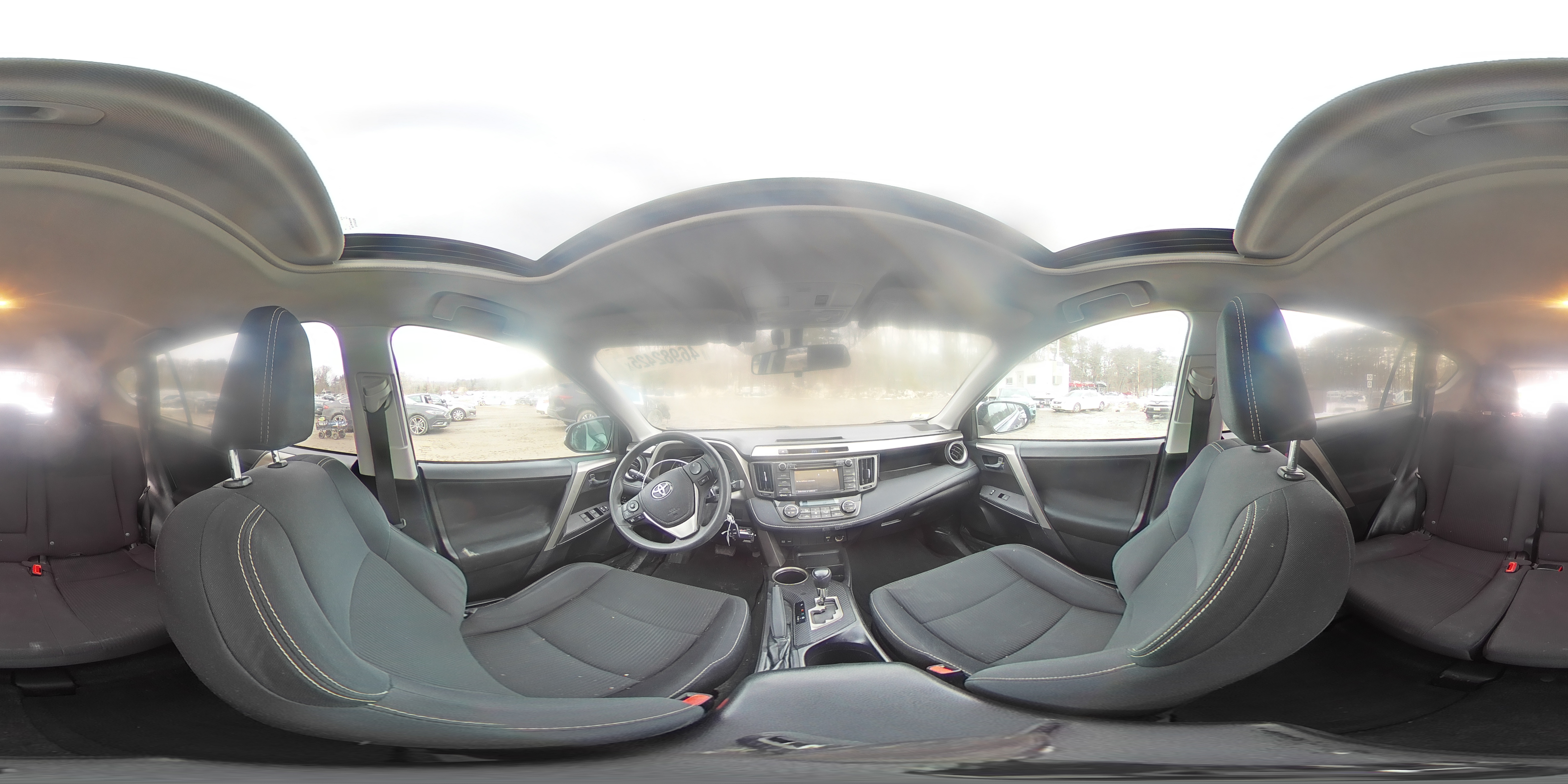 2014 Toyota RAV 4 - Image 13