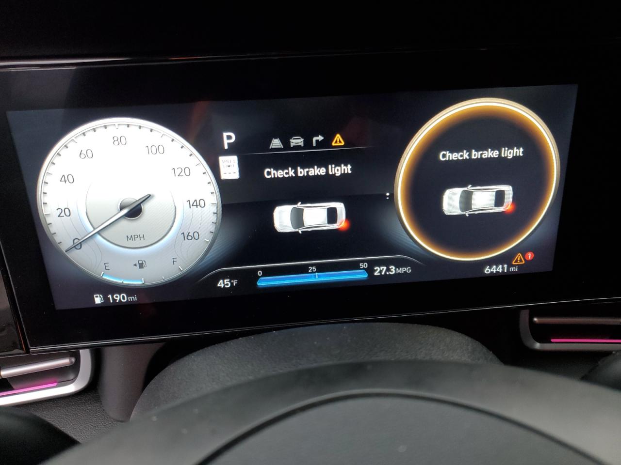 2024 Hyundai Elantra - Image 9