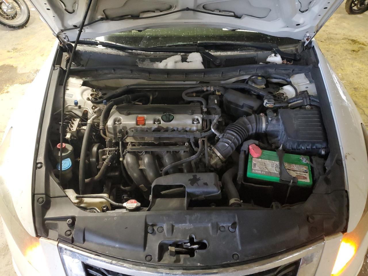 2010 Honda Accord - Image 13