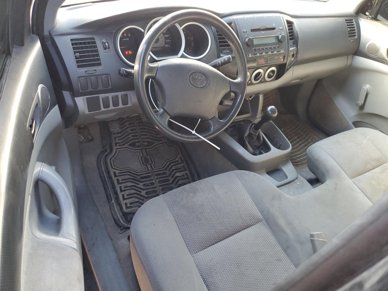 2005 Toyota Tacoma - Image 8