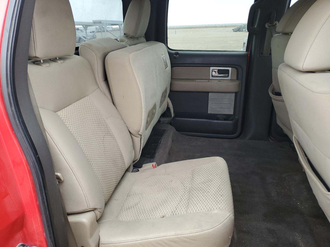 2010 Ford F-150 - Image 11