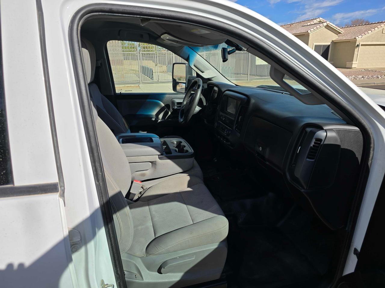 VIN: 2GC2KREG9K1130721 2019 CHEVROLET ALL Models