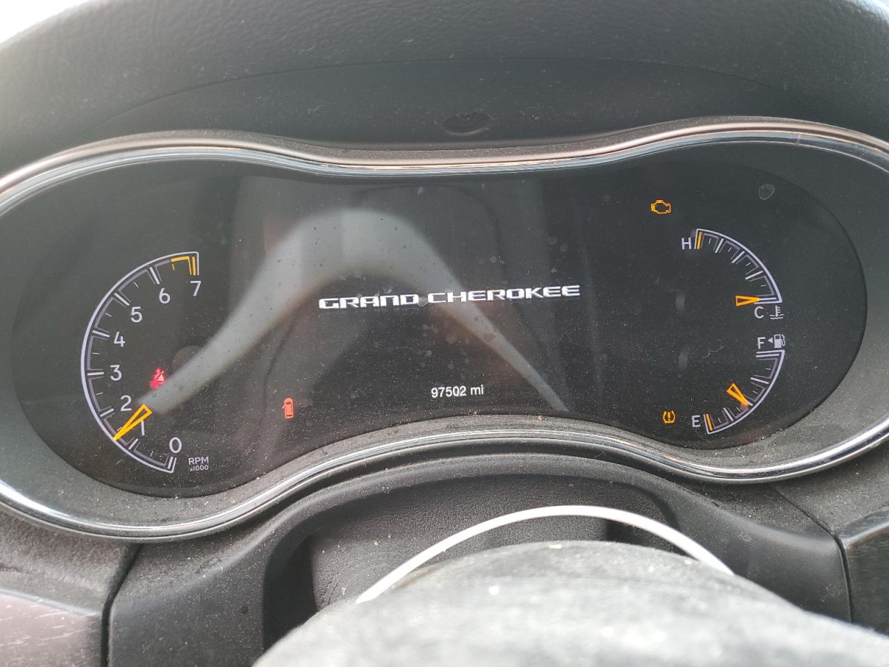 2018 Jeep Grand Cherokee - Image 9