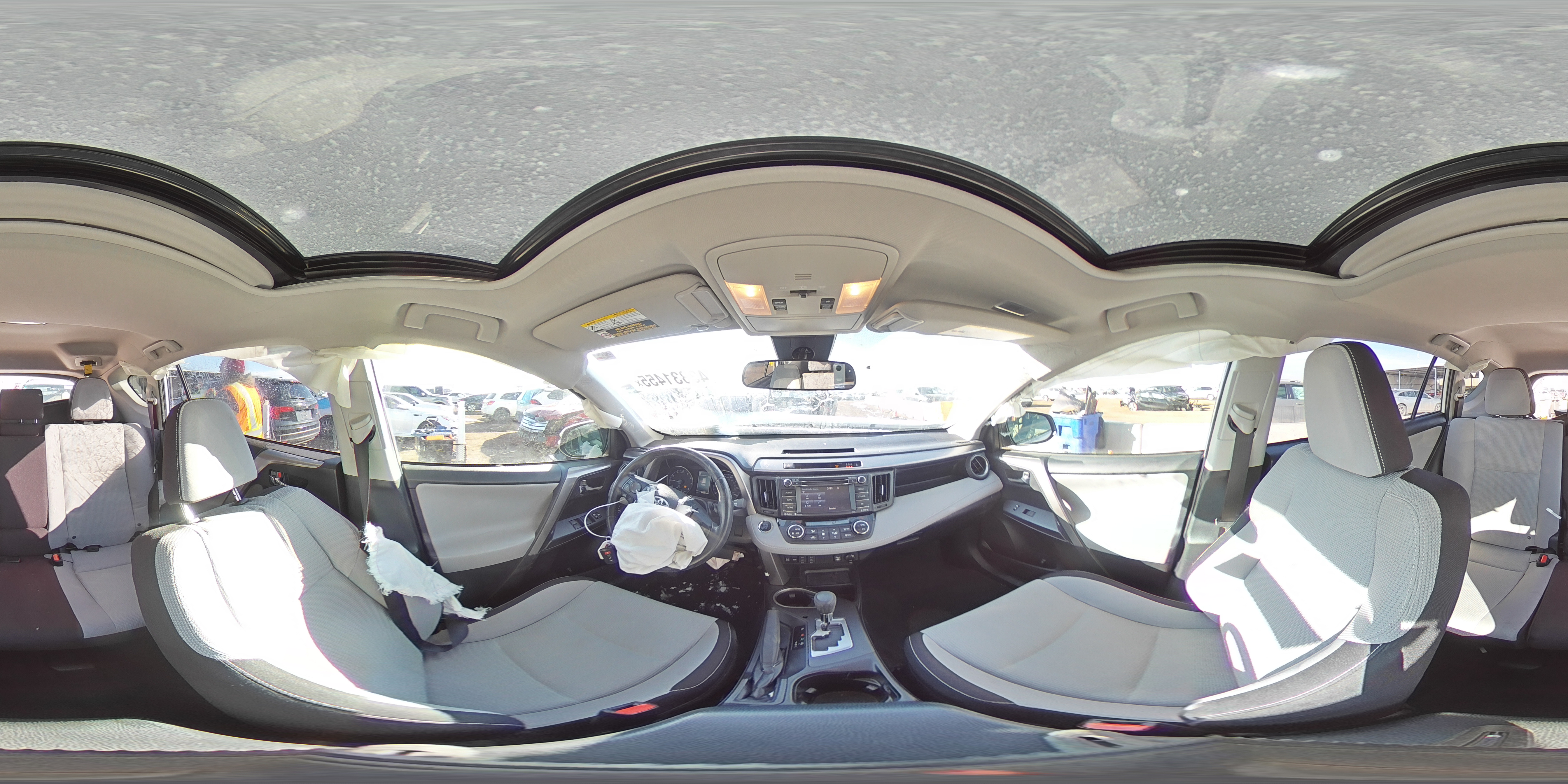 2018 Toyota RAV 4 - Image 14