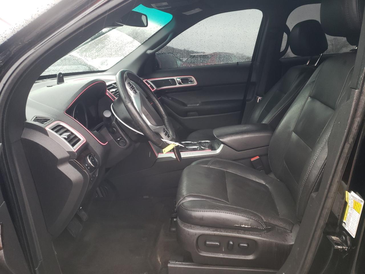 2015 Ford Explorer - Image 7