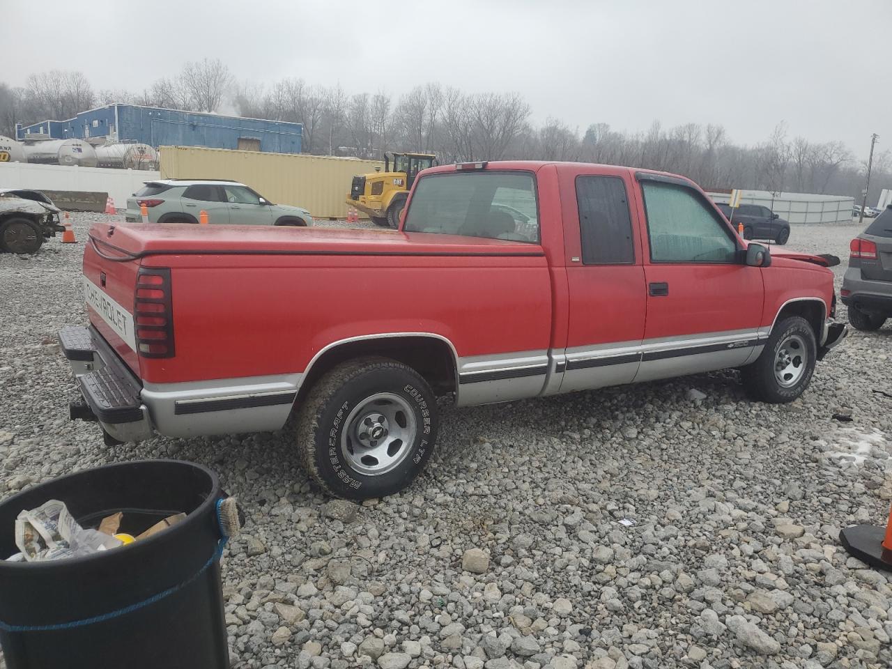 1997 Chevrolet GMT-400 - Image 3