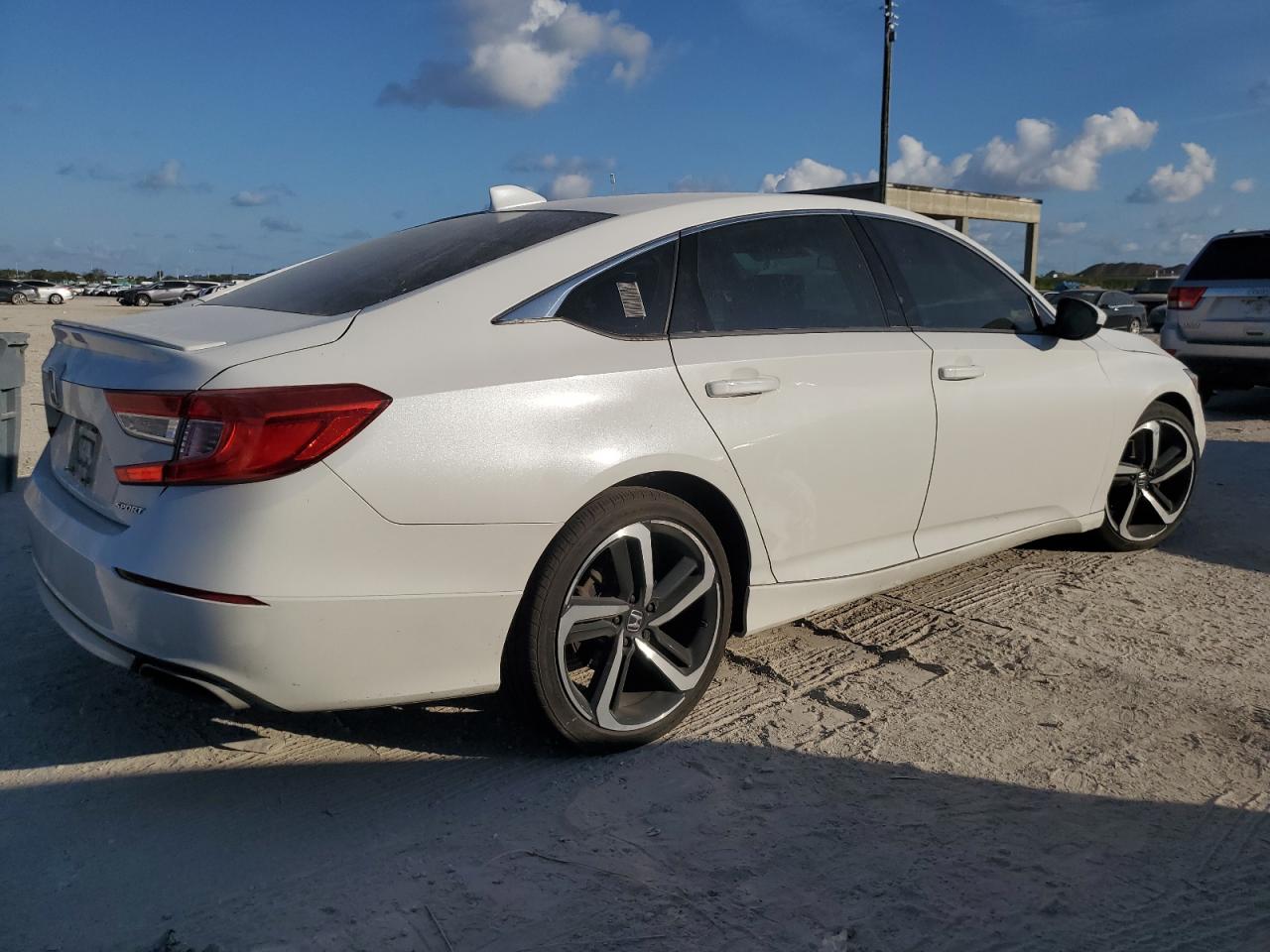 2019 Honda Accord - Image 3