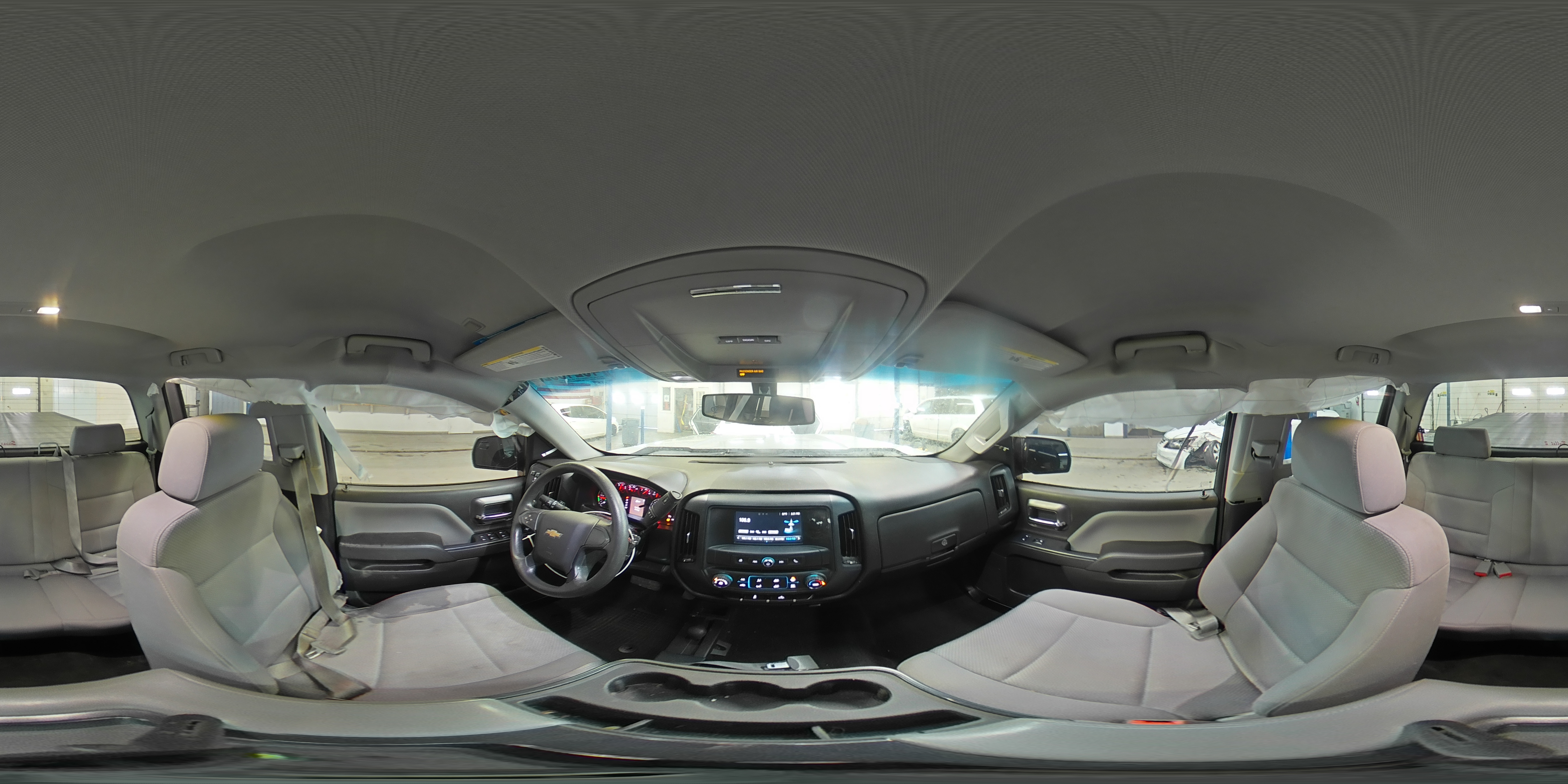 2016 Chevrolet Silverado - Image 13