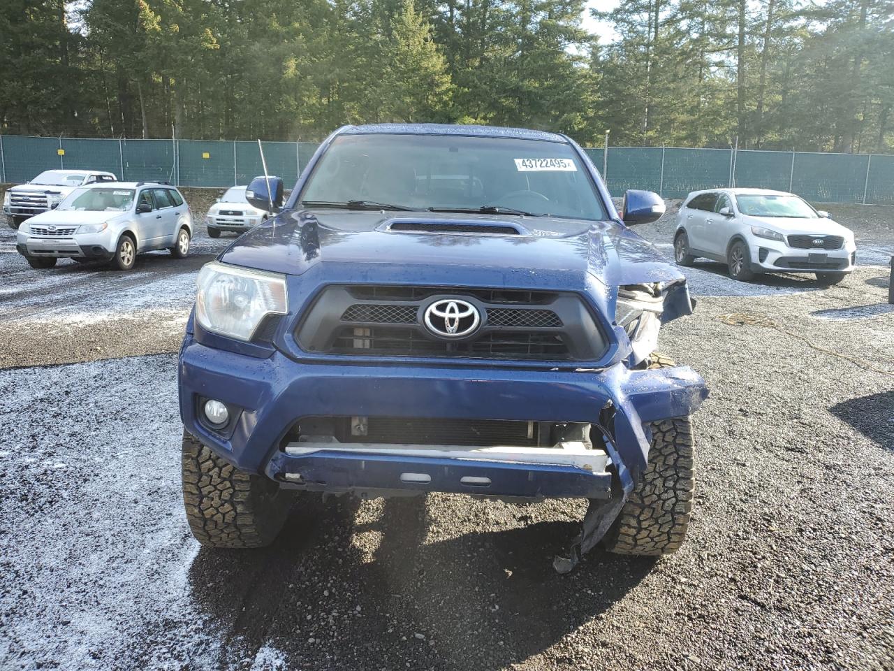 2015 Toyota Tacoma - Image 5