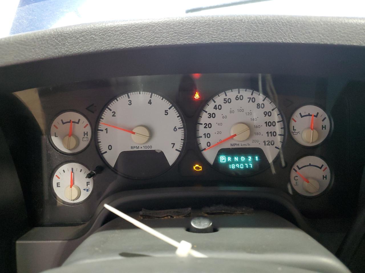 2008 Dodge RAM - Image 9