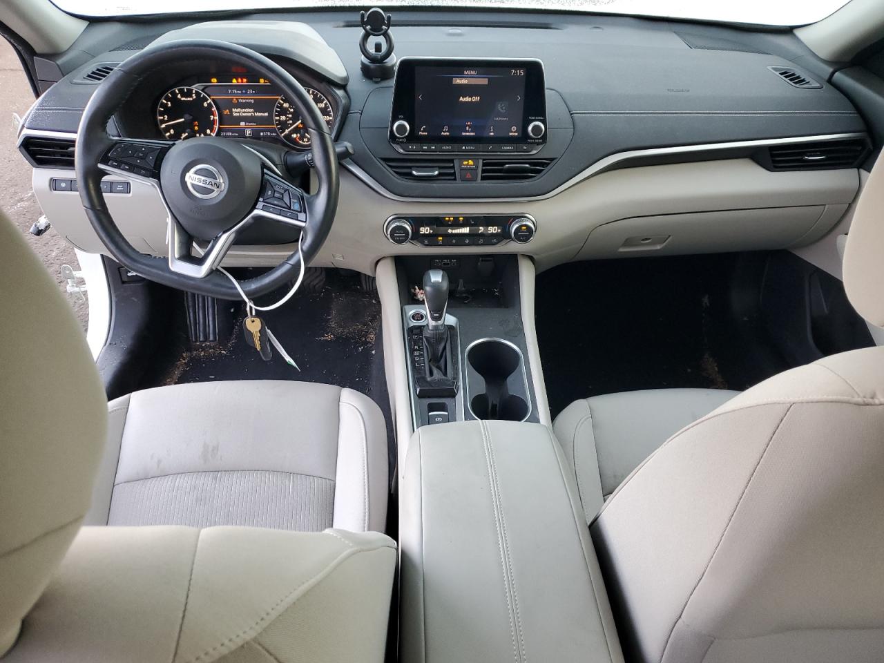 2019 Nissan Altima - Image 8