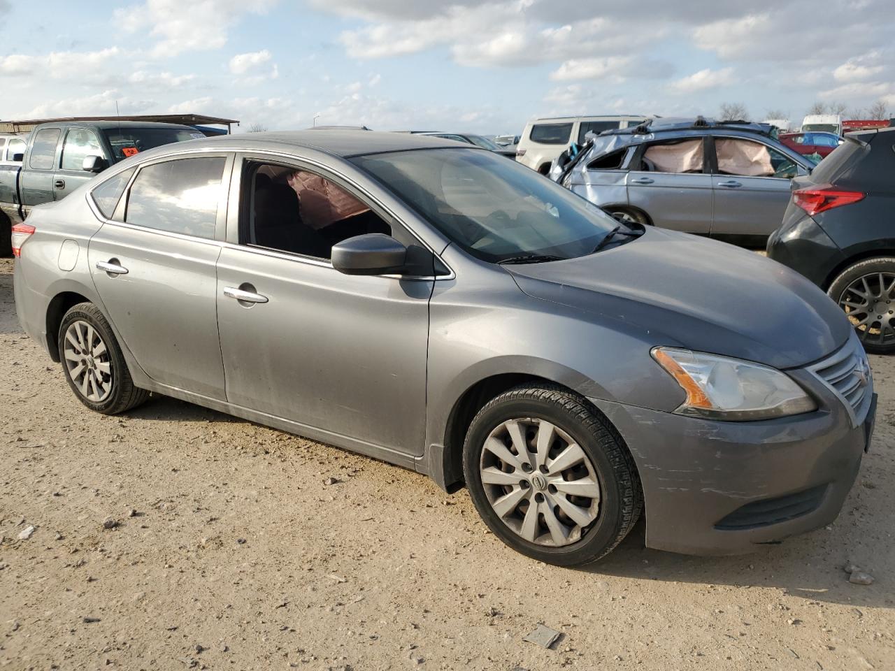2015 Nissan Sentra - Image 4